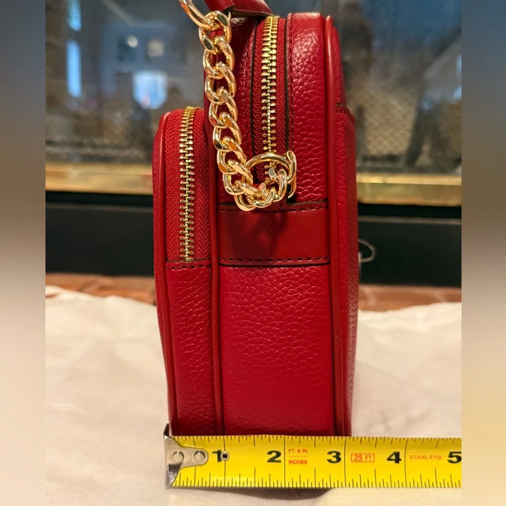 NWT Michael Kors Jet Set Travel Cherry MD NS Chain Crossbody Leather bag.